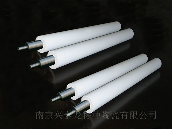 刚玉瓷辊